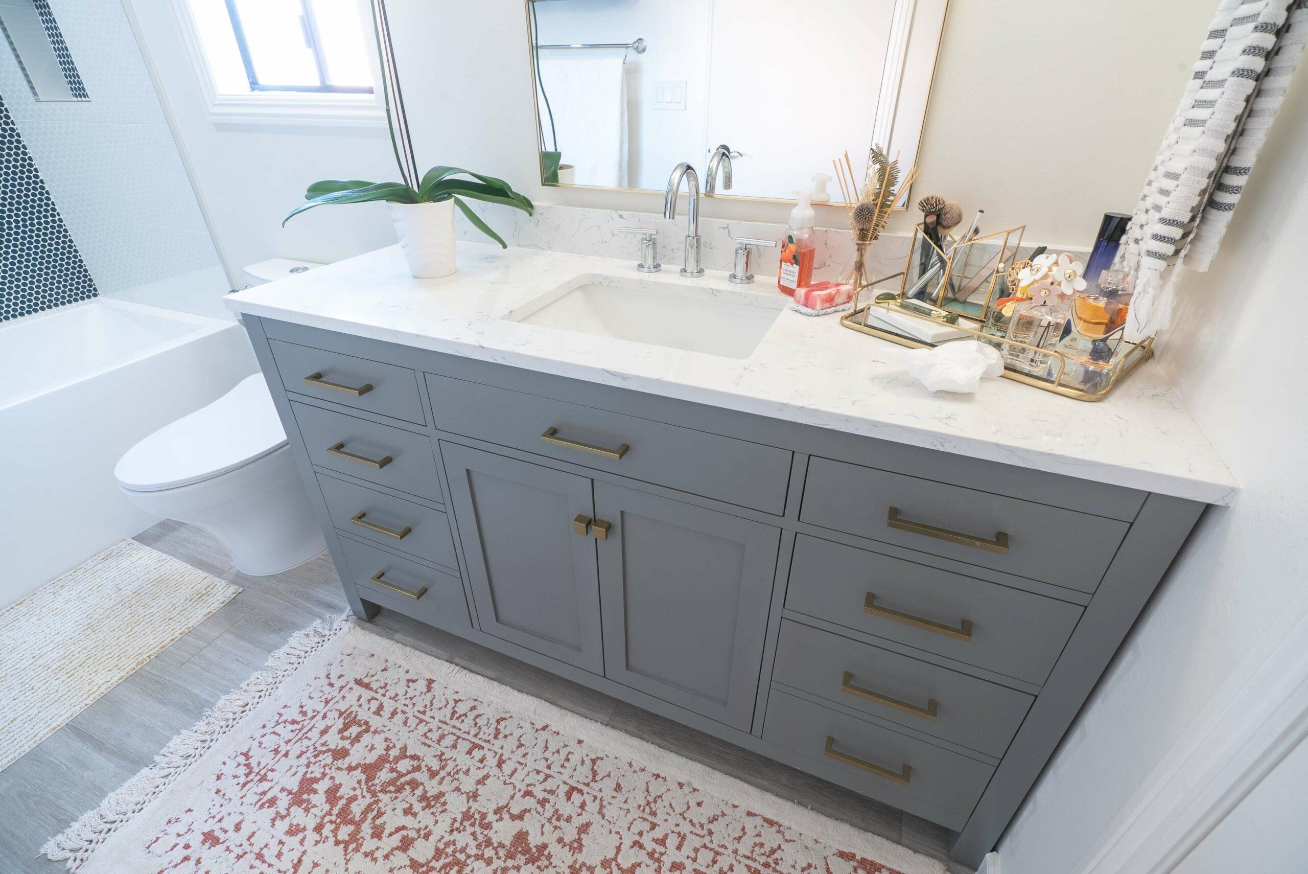 Fantastic Bathroom Design Ideas for Big Families